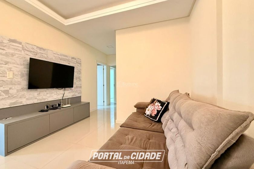 Apartamento &agrave; venda - 120m&sup2; - Meia Praia