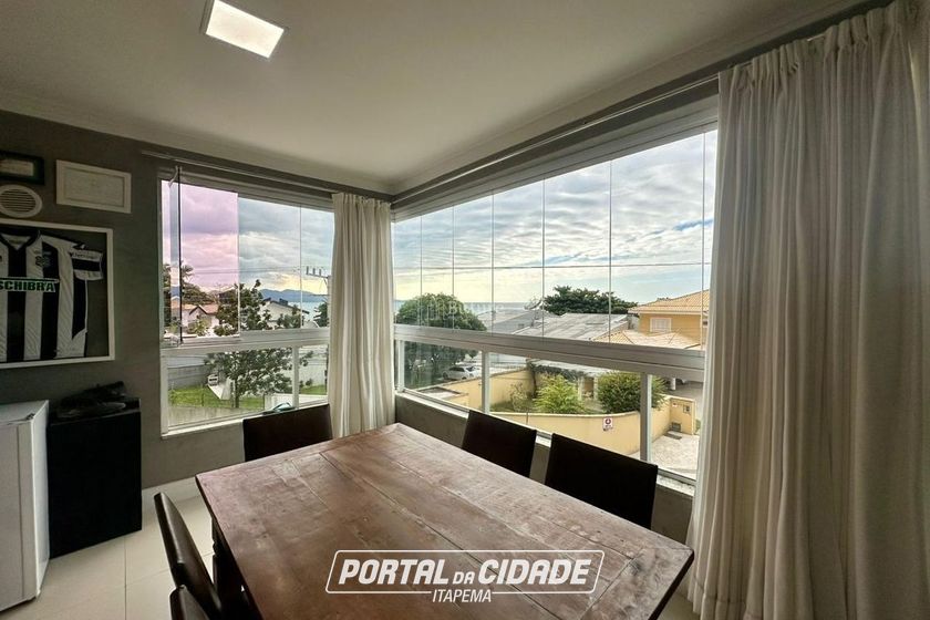 Apartamento &agrave; venda - 180m&sup2; - 