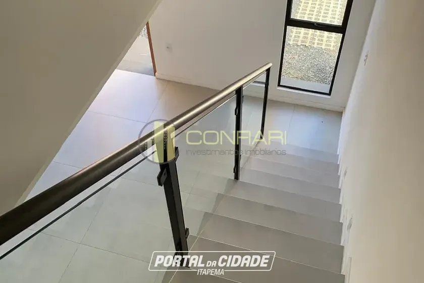 Sobrado para alugar - 80m&sup2; - Pereque