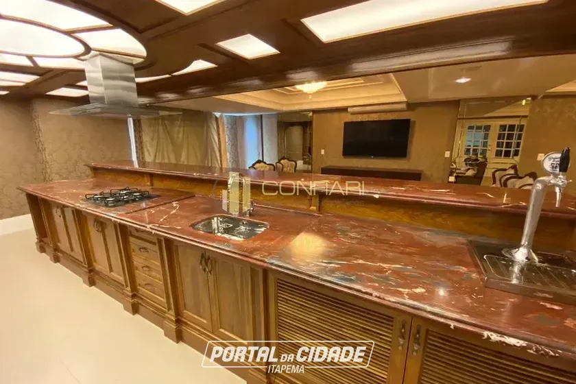 Apartamento &agrave; venda - 185m&sup2; - MEIA Praia