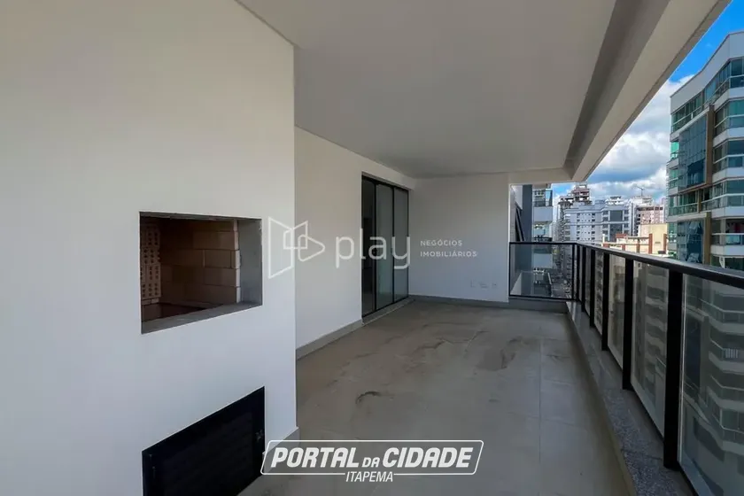 Apartamento &agrave; venda - 207m&sup2; - Meia Praia
