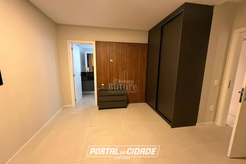 Apartamento &agrave; venda - Meia Praia