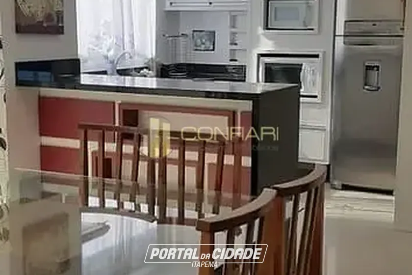 Apartamento &agrave; venda - 124m&sup2; - Meia Praia