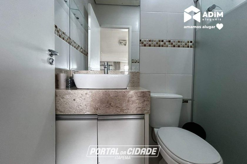 Apartamento para alugar - 100m&sup2; - Meia Praia