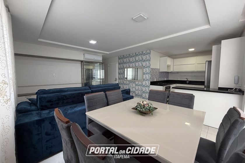 Apartamento &agrave; venda - 110m&sup2; - Meia Praia