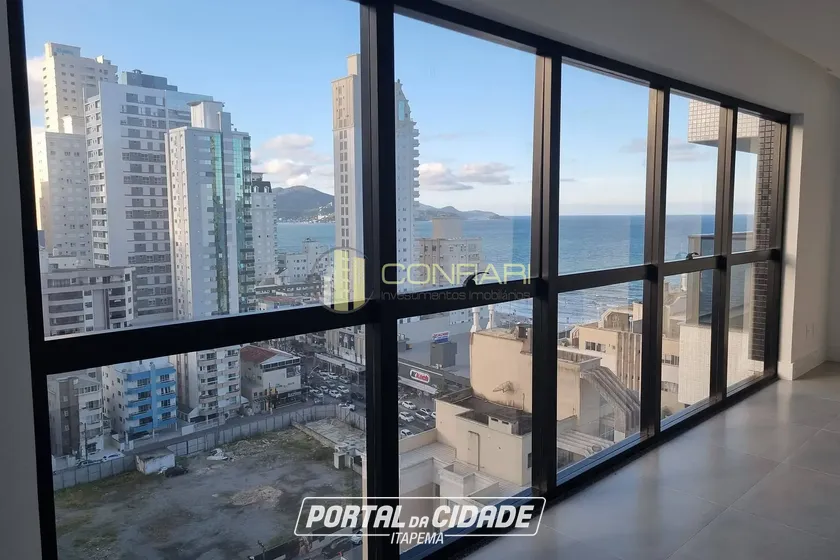 Apartamento &agrave; venda - 207m&sup2; - Meia Praia