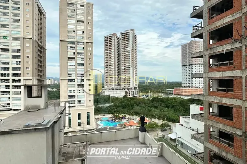 Apartamento para alugar - 118m&sup2; - meia praia
