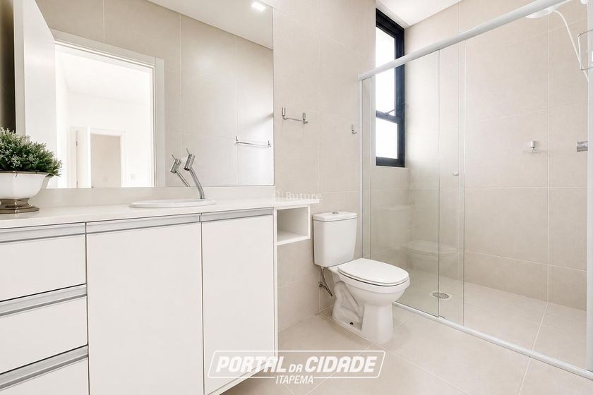 Apartamento &agrave; venda - 208m&sup2; - Meia Praia