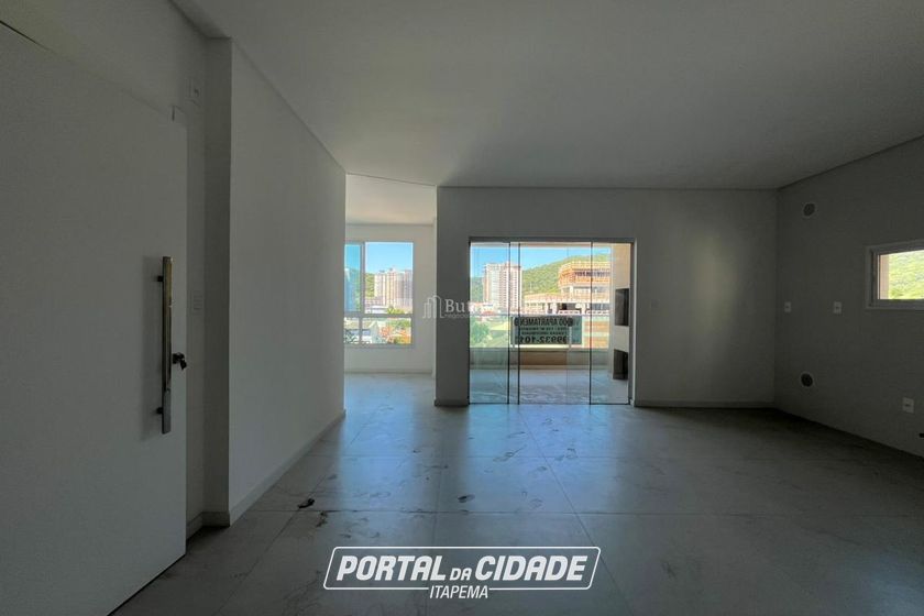 Apartamento &agrave; venda - 118m&sup2; - Centro