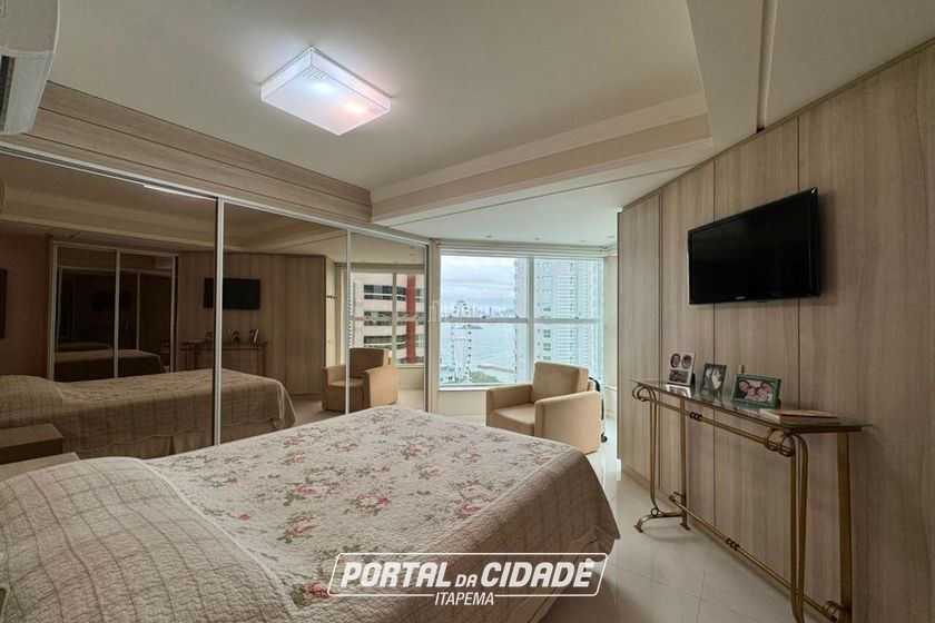 Apartamento &agrave; venda - 135m&sup2; - Pioneiros