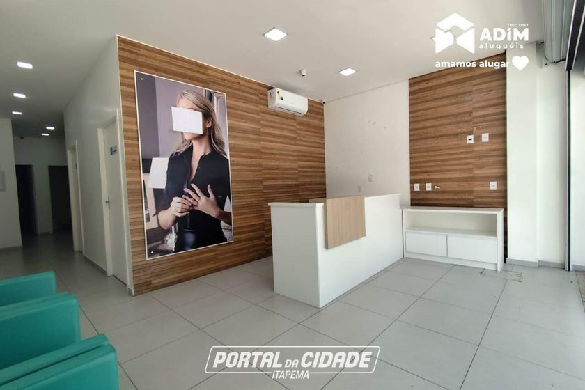 Sal&atilde;o Comercial para alugar - 180m&sup2; - Centro