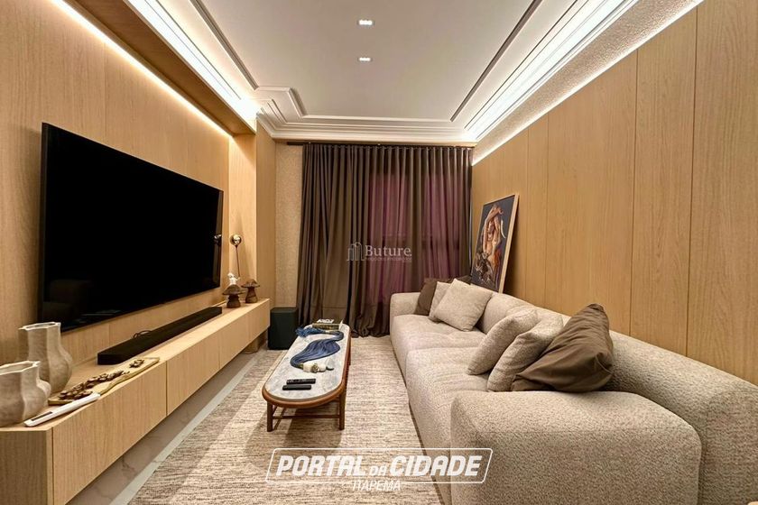 Apartamento &agrave; venda - 210m&sup2; - Centro
