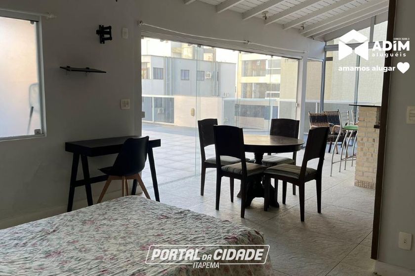 Apartamento para alugar - 160m&sup2; - Meia Praia