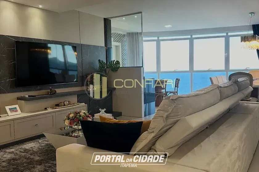 Apartamento &agrave; venda - 229m&sup2; - meia praia