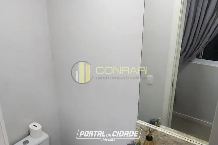 Apartamento para alugar - 80m&sup2; - Meia Praia