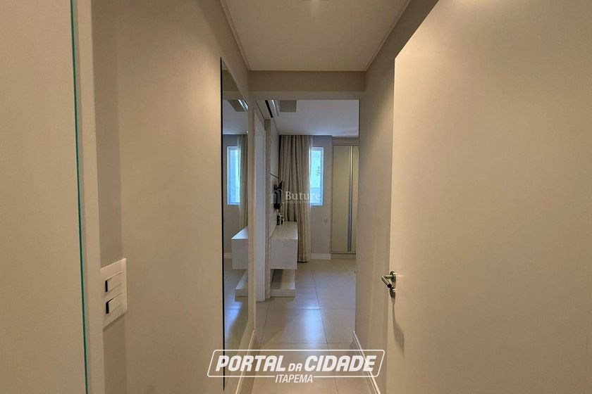 Apartamento &agrave; venda - Meia Praia