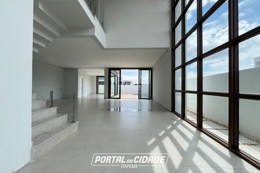 Casa &agrave; venda - 319m&sup2; - 