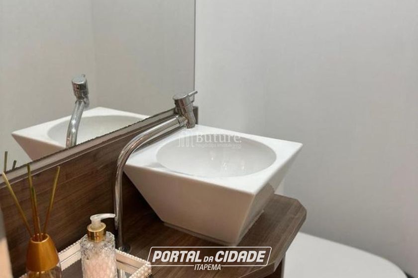 Apartamento &agrave; venda - 90m&sup2; - Centro