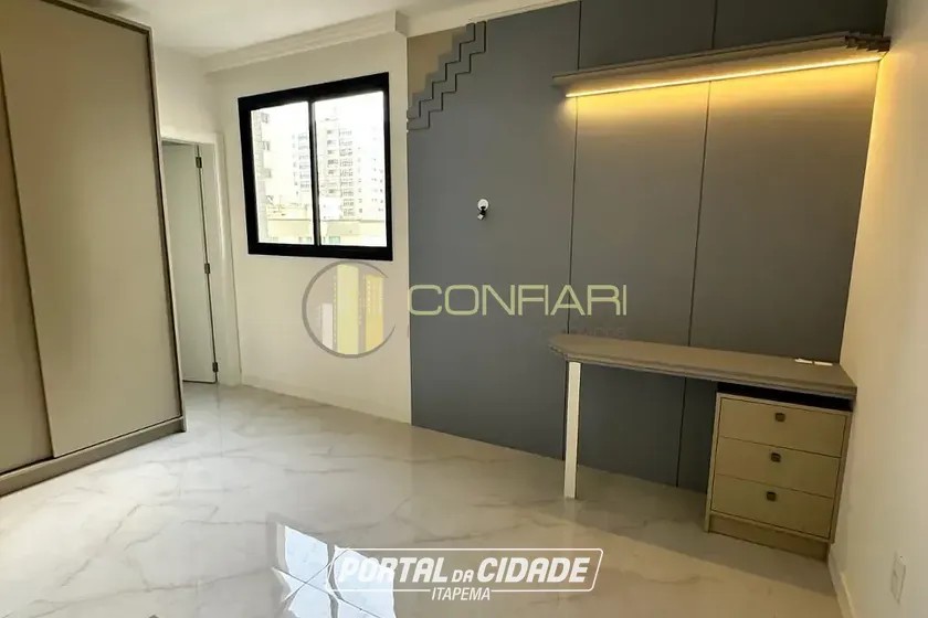 Apartamento &agrave; venda - 163m&sup2; - meia praia