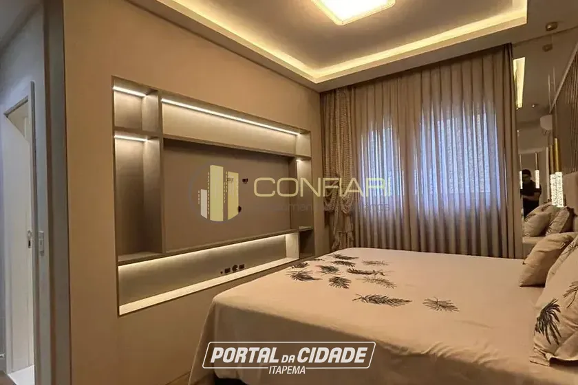 Apartamento para alugar - 258m&sup2; - meia praia