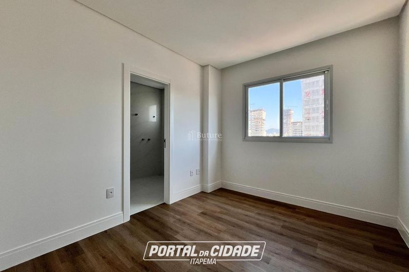 Apartamento &agrave; venda - 160m&sup2; - Centro