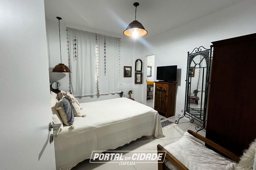 Apartamento &agrave; venda - 128m&sup2; - Meia Praia