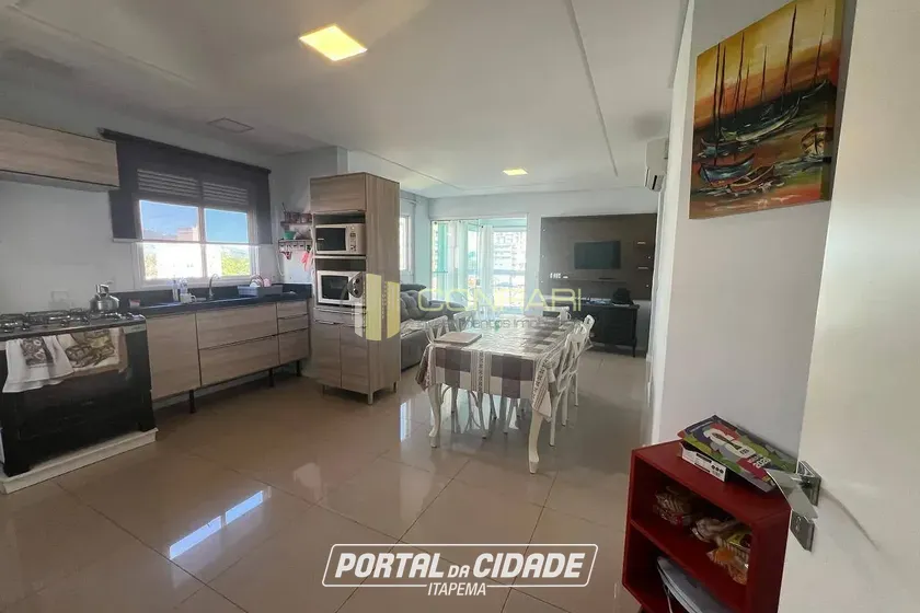 Apartamento para alugar - 80m&sup2; - Meia praia