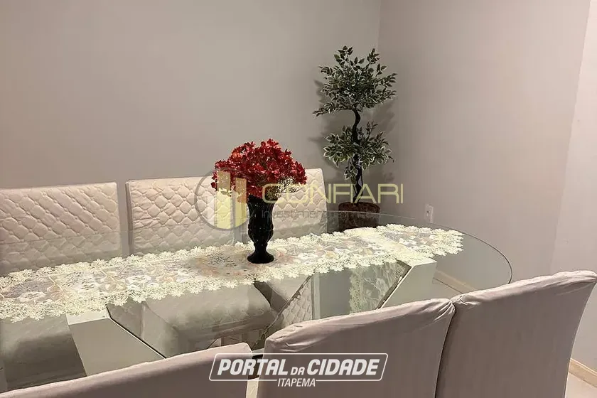 Apartamento para alugar - 98m&sup2; - meia praia