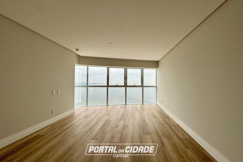 Apartamento &agrave; venda - 217m&sup2; - Barra Sul