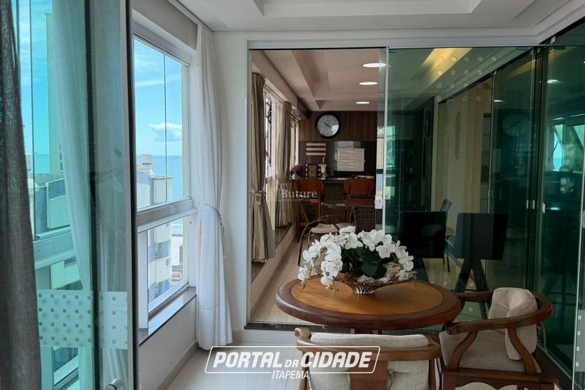 Apartamento &agrave; venda - 420m&sup2; - Meia Praia