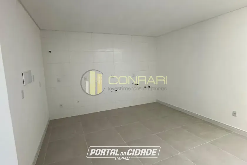 Sobrado &agrave; venda - 95m&sup2; - Vila Nova
