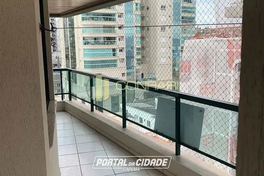 Apartamento para alugar - 130m&sup2; - Centro