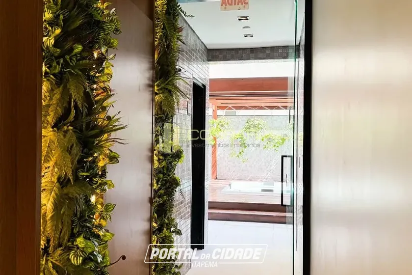 Apartamento &agrave; venda - 114m&sup2; - Meia Praia