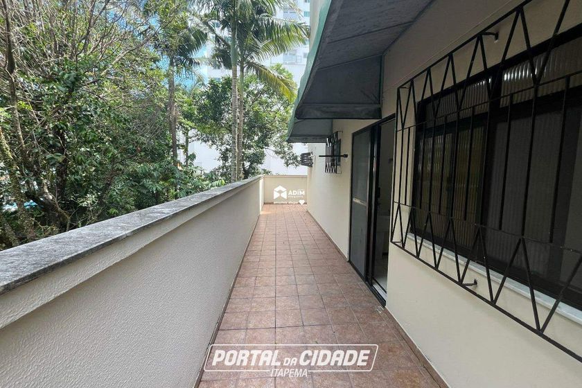 Apartamento para alugar - 150m&sup2; - Centro