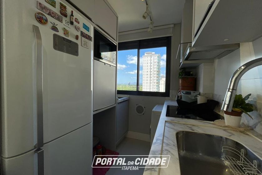 Apartamento &agrave; venda - 99m&sup2; - Meia Praia