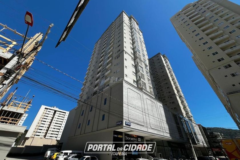 Apartamento &agrave; venda - 702m&sup2; - Tabuleiro dos Oliveiras