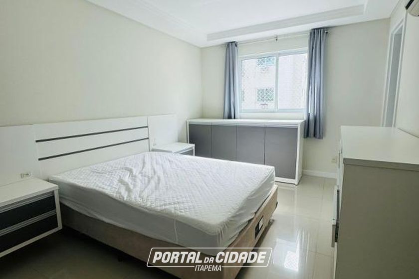 Apartamento para alugar - 225m&sup2; - Centro