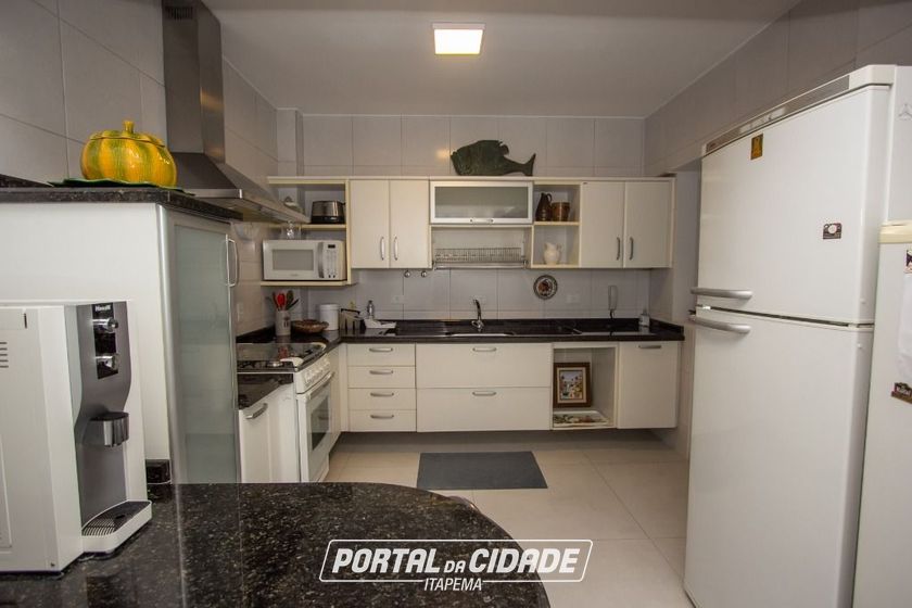 Apartamento para alugar - 125m&sup2; - Centro