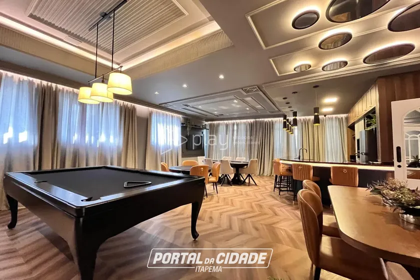 Apartamento &agrave; venda - 165m&sup2; - Centro