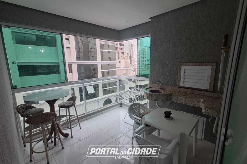 Apartamento &agrave; venda - 69m&sup2; - Meia Praia