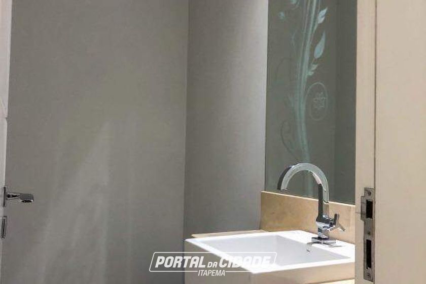 Apartamento para alugar - 125m&sup2; - Centro