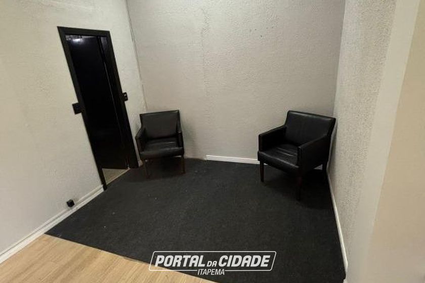 Sala Comercial para alugar - 18m&sup2; - Centro