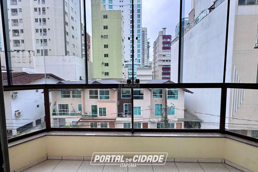 Apartamento &agrave; venda - 163m&sup2; - Centro