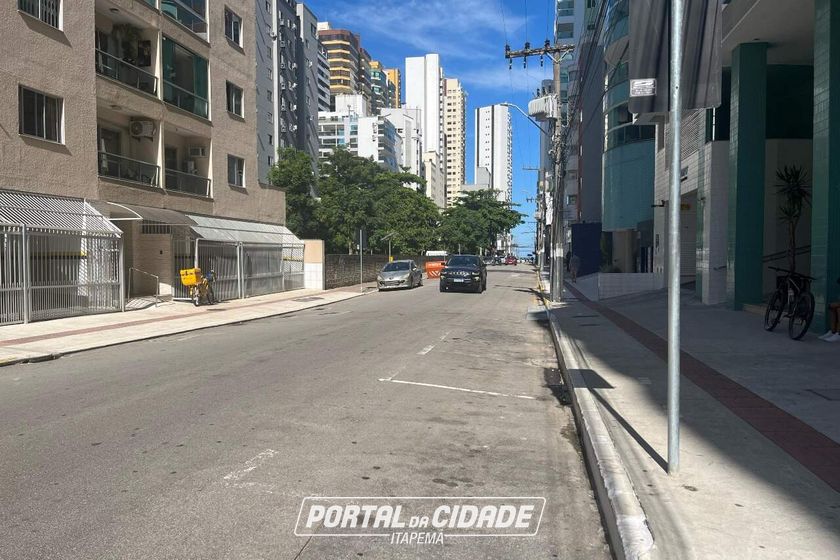 Apartamento para alugar - 55m&sup2; - Centro