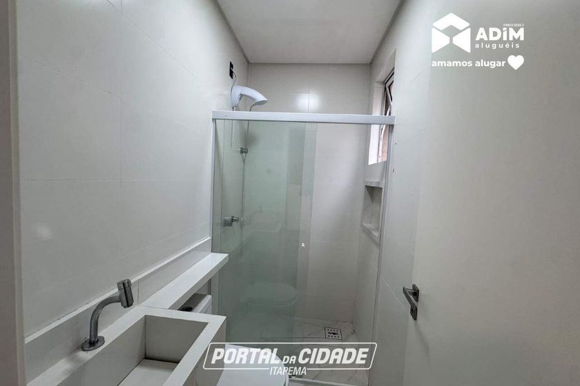 Apartamento para alugar - 119m&sup2; - Meia Praia