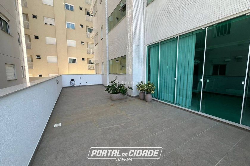 Apartamento &agrave; venda - Meia Praia