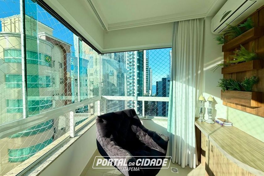 Apartamento &agrave; venda - 138m&sup2; - Centro