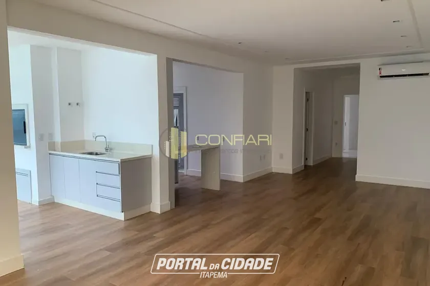 Apartamento para alugar - 182m&sup2; - Meia Praia
