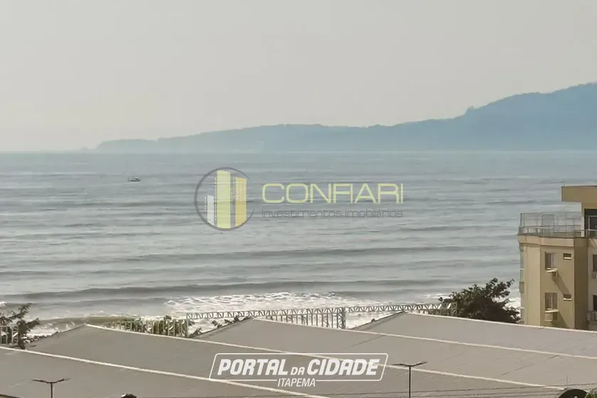 Apartamento &agrave; venda - 154m&sup2; - Meia Praia