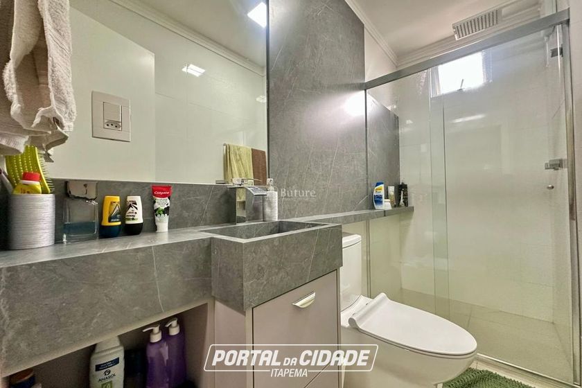 Apartamento &agrave; venda - 180m&sup2; - 